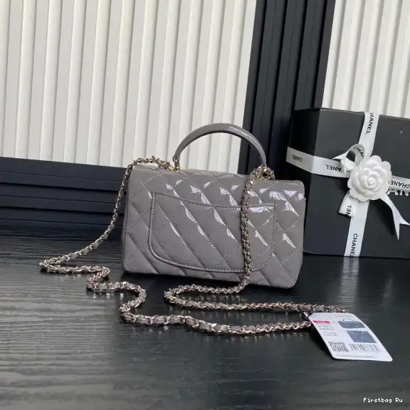 First Bag Ru CHANELassic Handle Handbag With CHANEL Top Mini 0513